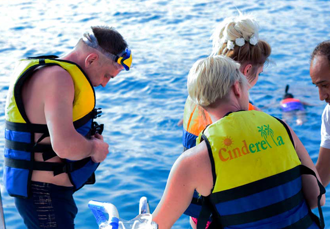 Escursione in Barca all’Isola di Tiran a Sharm El Sheikh