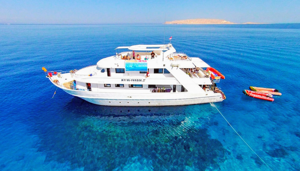 Escursione in Barca all’Isola di Tiran a Sharm El Sheikh