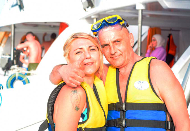 Escursione in Barca all’Isola di Tiran a Sharm El Sheikh