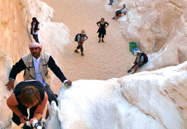 Das verlorene Land von Sharm El Sheikh – Canyontour & Bootsfahrt & Safari und mehr