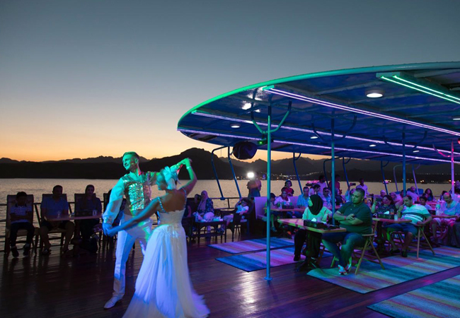 Dinner On the yacht Catamaran Sharm El Sheikh