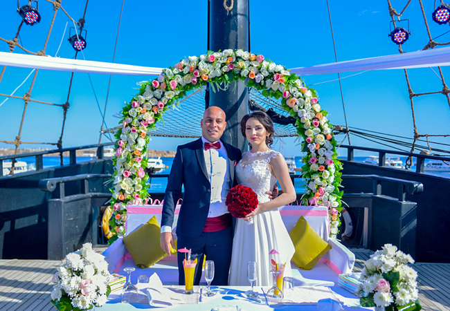 Wedding on luxury yacht in Sharm El Sheikh